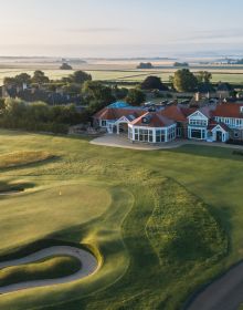 Grass green cover of '150 Golf Courses You Need to Visit Before You Die', by Lannoo Publishers.