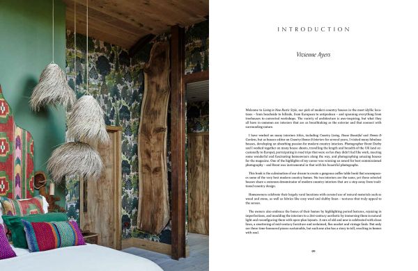 Book cover of Living in New Rustic Style, with an interior living room with exposed wood beams, pale walls and wood furniture. Published by Lannoo Publishers.