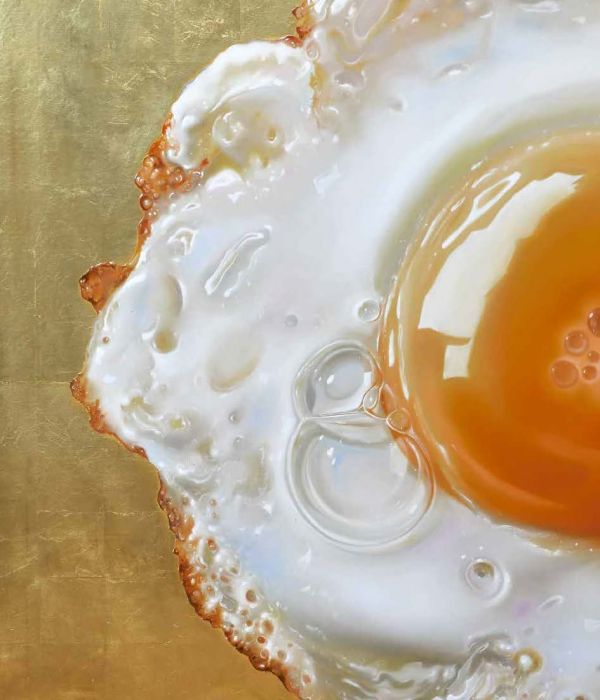 Book cover of Tjalf Sparnaay: The Bigger Picture, with an oil painting of a stacked cheese roll, hot crossed bun and a bacon butty. Published by Waanders Publishers.