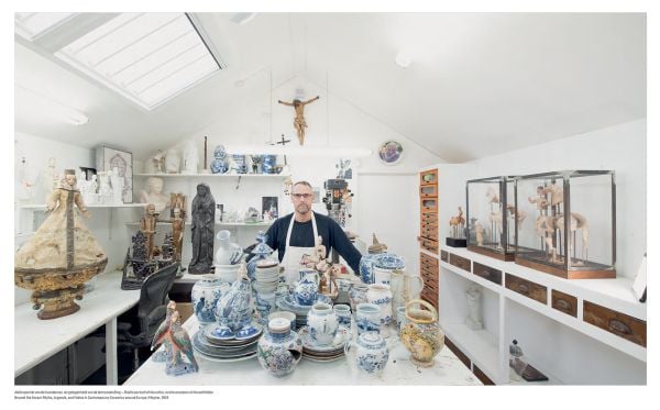 Book cover of Bouke de Vries: Unbroken; featuring a sculpture of horse with a file of crockery on its back. Published by Waanders Publishers.