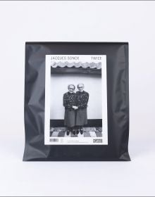 Book cover of Twice: Jacques Sonck, with two figures holding hands. Published by Hopper&Fuchs.