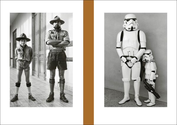 Book cover of Twice: Jacques Sonck, with two figures holding hands. Published by Hopper&Fuchs.