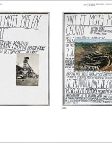 Book cover of Musée de la Mémoire ‘PROPRIÉTÉ UNIVERSELLE’ ®: Joëlle Tuerlinckx, with three white squares of paper. Published by Hopper&Fuchs.