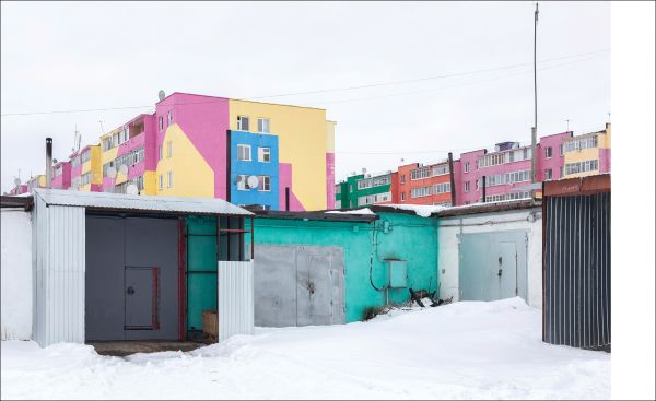 Book cover of LUCKY / Udachny: Hanne Van Assche, with snow covered terrain. Published by Hopper&Fuchs.