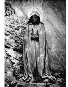 Book cover of Ikonen, featuring a cemetery statue of 'Veiled Widow' in Vienna, Austria. Published by Hannibal Books.