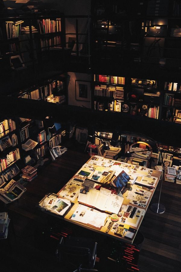 Book cover of Fabienne Verdier, The Song of Stars, featuring an blue abstract painting titled 'Ciel, univers céleste Gagan Ahmarique' (éthiopien). Published by 5 Continents Editions.