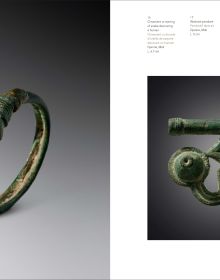 Book cover of West African Bronze Masterworks, The Syrop Collection, featuring a snake-like metal sculpture. Published by 5 Continents Editions.