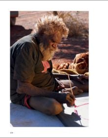 Book cover of Jackie Kurltjunyintja Giles Tjapaltjarri. Published by 5 Continents Editions.