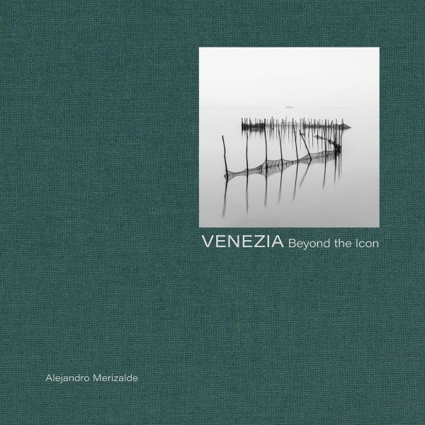 Book cover of Venezia: Beyond the Icon; featuring a Venetian Lagoon. Published by 5 Continents Editions.