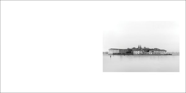 Book cover of Venezia: Beyond the Icon; featuring a Venetian Lagoon. Published by 5 Continents Editions.